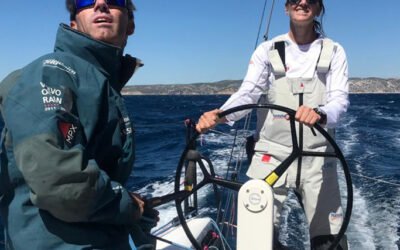 Natalia e Iker lideran el Europeo Mixto Offshore